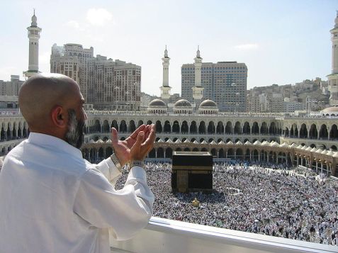 http://en.wikipedia.org/wiki/File:Supplicating_Pilgrim_at_Masjid_Al_Haram._Mecca,_Saudi_Arabia.jpg